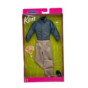 NIP Vintage 1999 Ken Fashion Avenue #25752 Dream Date
